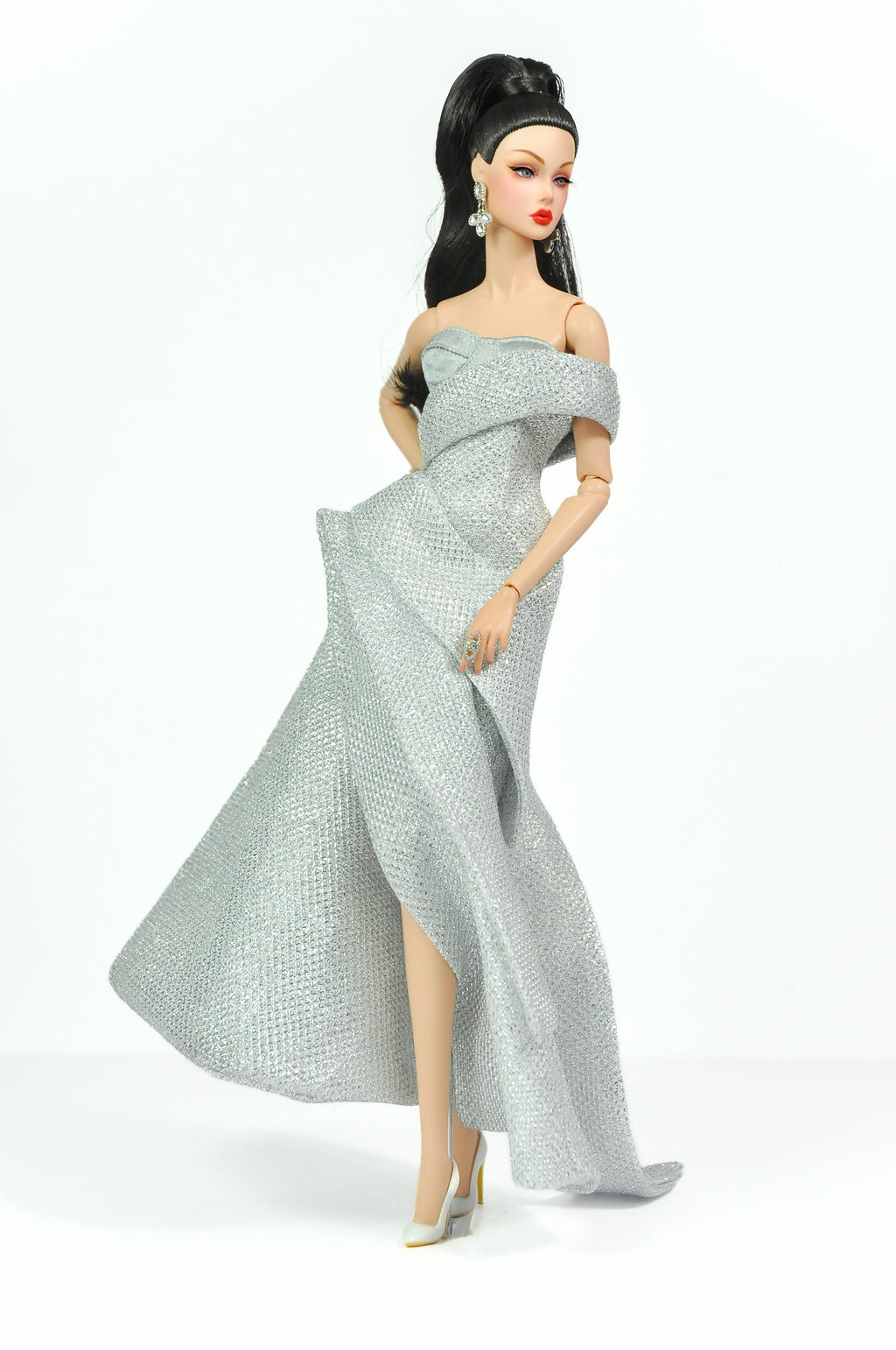 ORDINARY GIRL | Silver Modular Gown Set – 4-Piece Couture Ensemble  Fashion Royalty 6.0 Doll Clothes