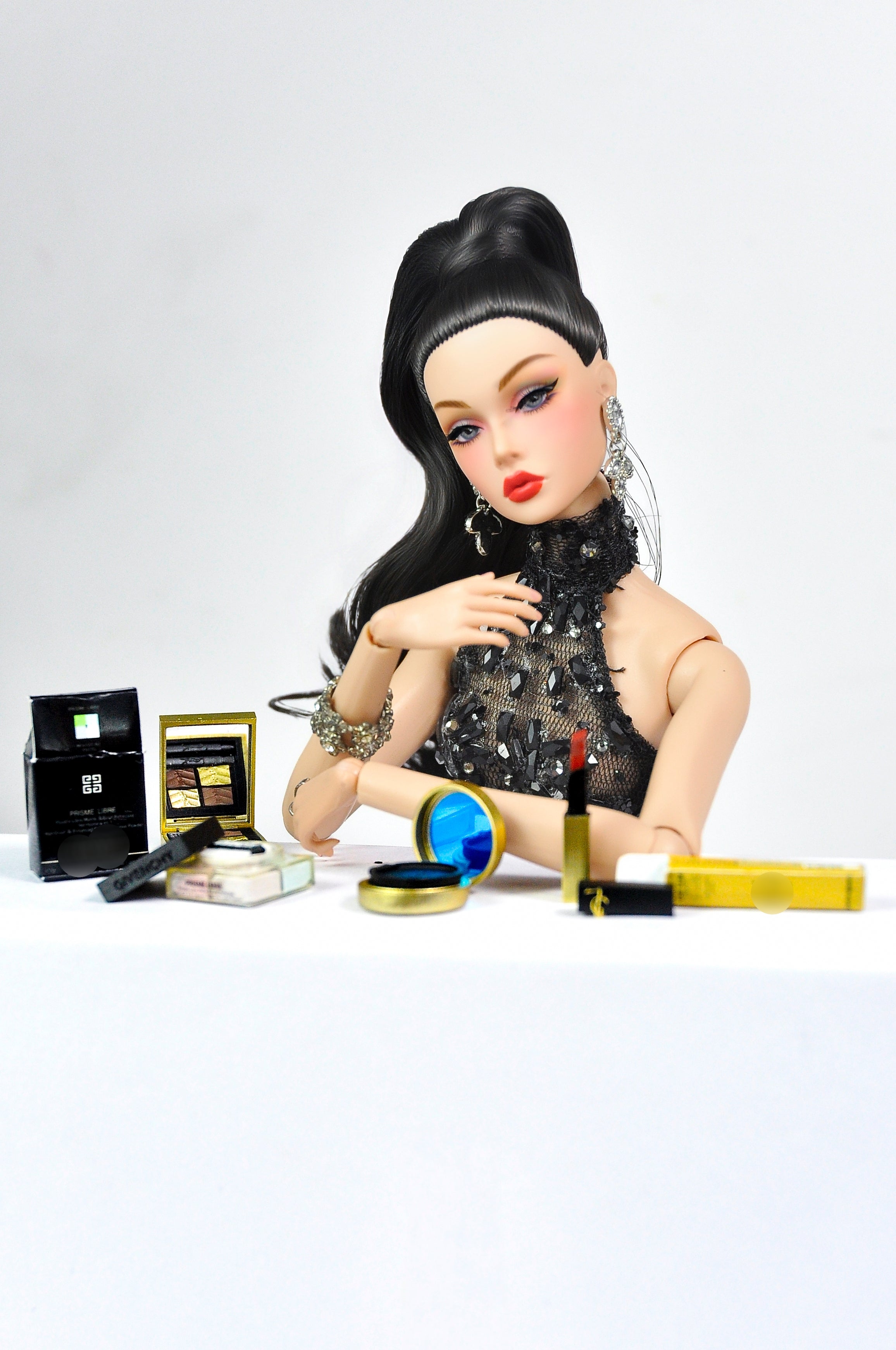 MINI-MINI | Luxury Miniature Cosmetic Set for Fashion Dolls  1/6 Scale Doll Accessories – Sold Separately