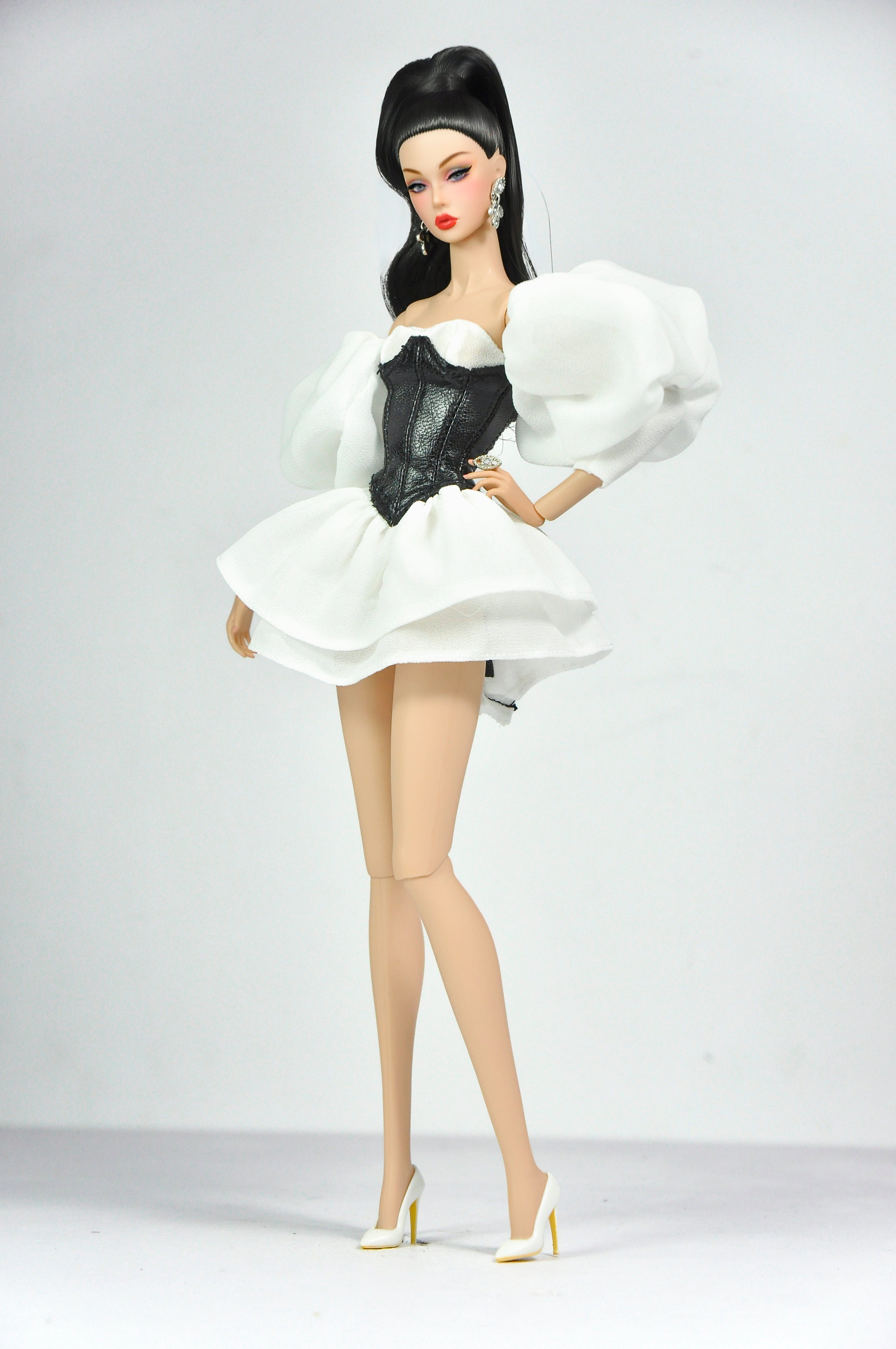 ORDINARY GIRL | Ivory Cloud Corset Dress  Fashion Royalty 6.0 Doll Clothes