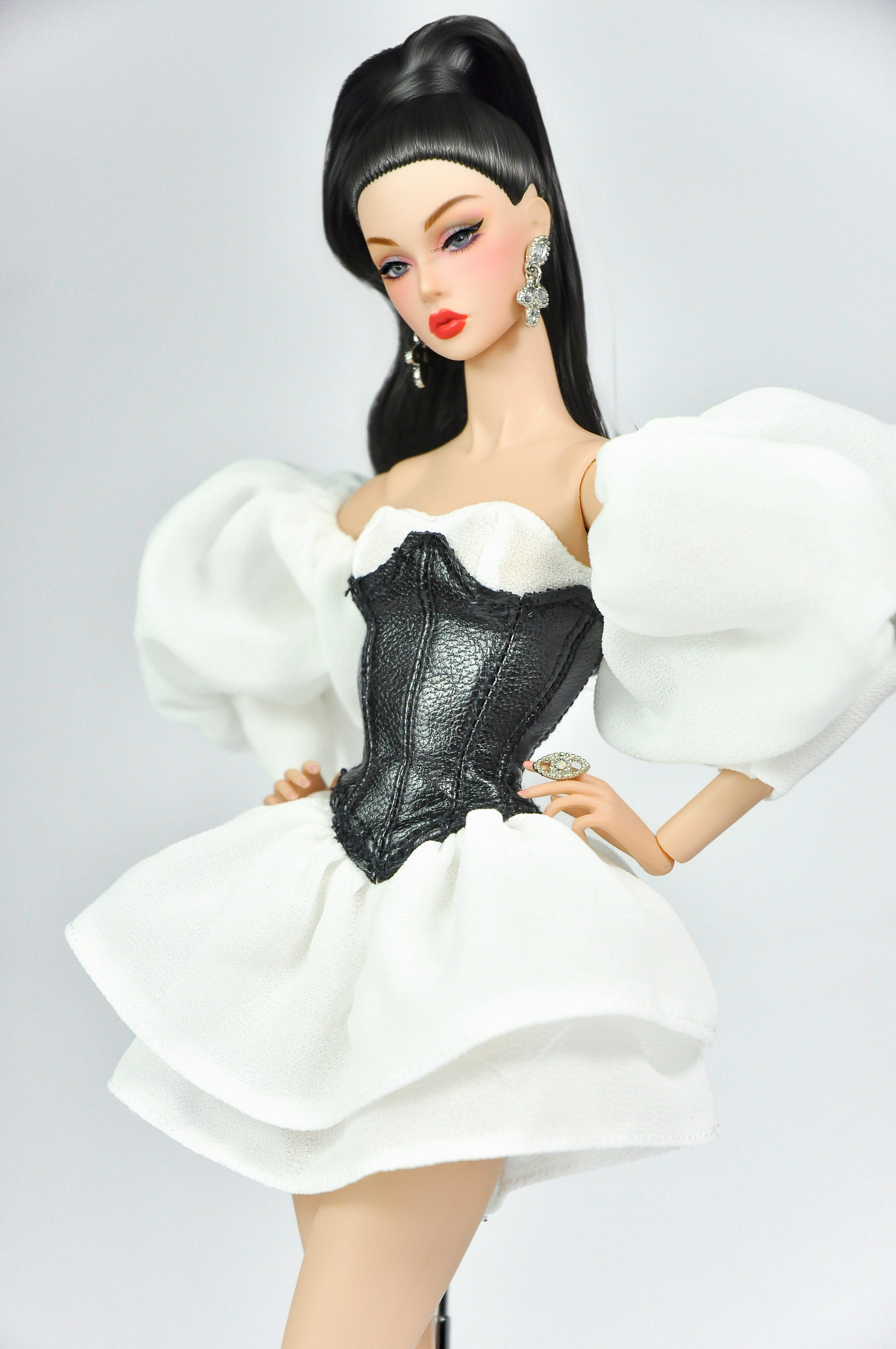 ORDINARY GIRL | Ivory Cloud Corset Dress  Fashion Royalty 6.0 Doll Clothes