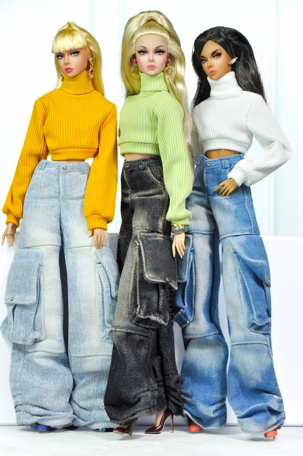 DENIM DIVA II — Mix’n’Match Cargo Jeans & Cropped Turtleneck Set