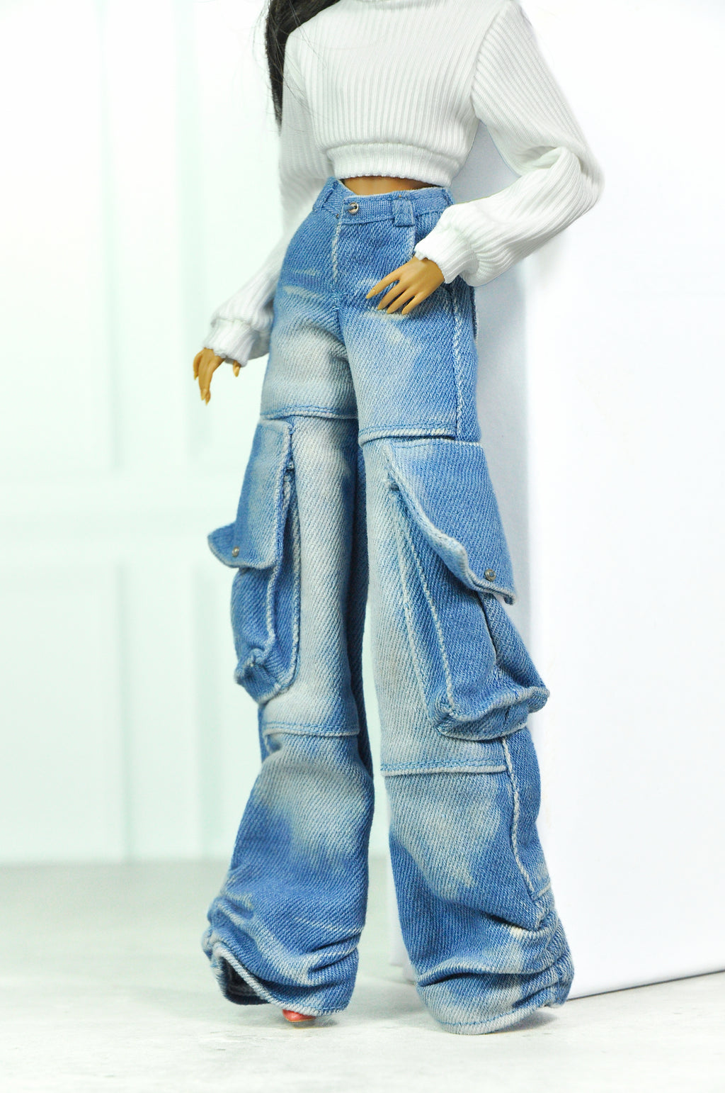 DENIM DIVA II — Mix’n’Match Cargo Jeans & Cropped Turtleneck Set